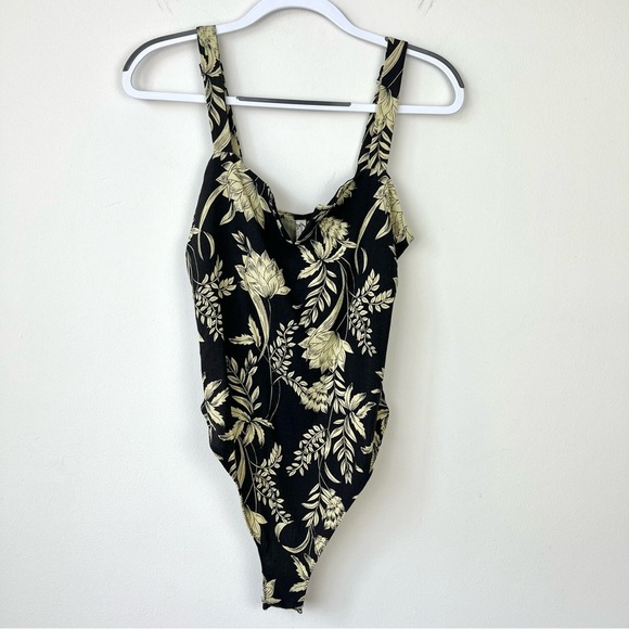 NWT Free People Pippa Printed V-Wire Thong Bodysuit - Picture 2 of 7